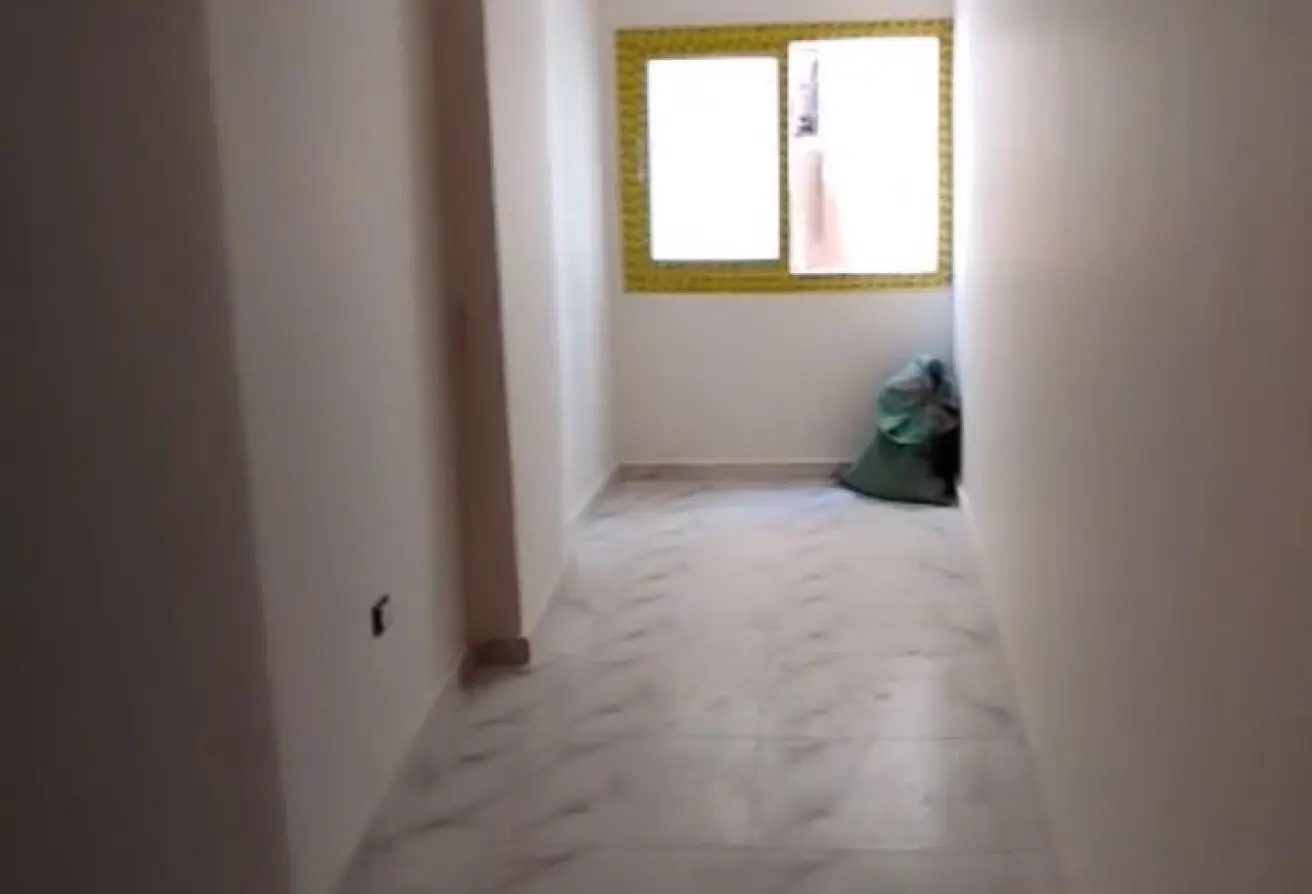 شقة للبيع في شارع الوفاء و الامل, الحي السادس