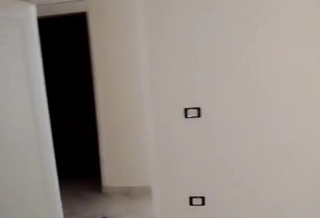 شقة للبيع في شارع الوفاء و الامل, الحي السادس