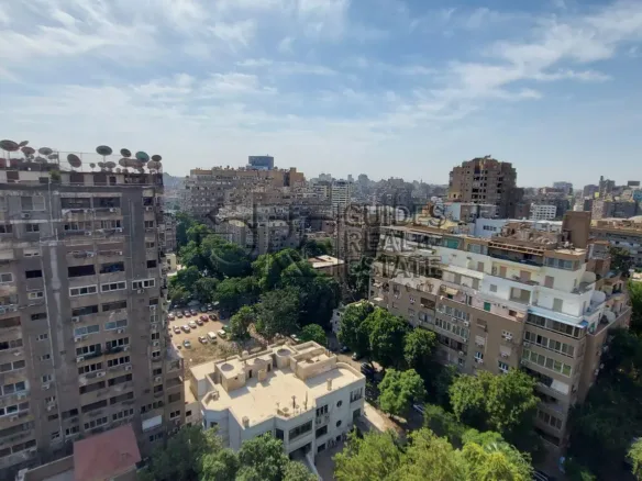 شقه الترا سوبر لوكس فى الزمالك القبلية