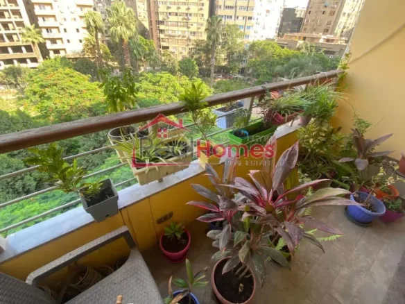 Cozy 3 bedroom apartment for rent in Agouza