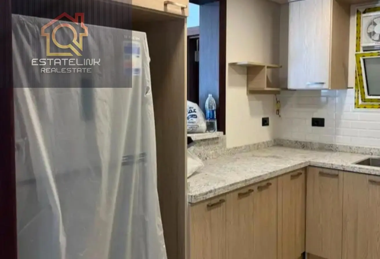 شقة للايجار في ذا ايكون ريزيدنس, كمبوندات التجمع الخامس تشطيبات حديثه / مطبخ بالاجهزه وتكيفات / سعر مميز