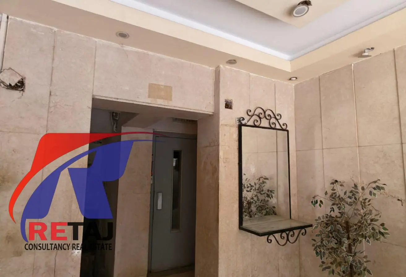Apartment for rent at an exceptional price overlooking Abbas El Akkad Street