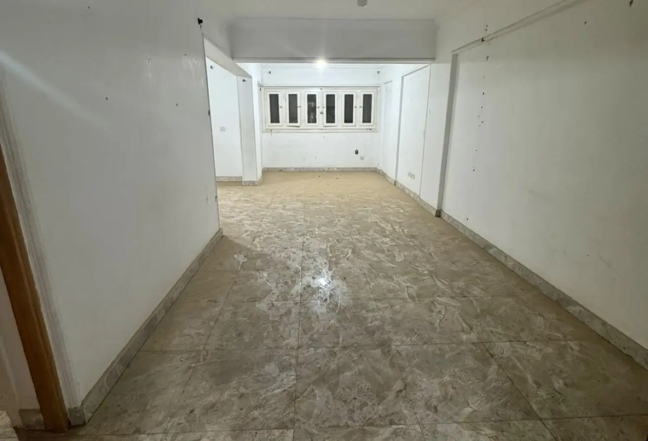 Apartment for rent, new residential law, in the first district, behind Abu Al-Ezz Al-Souri.