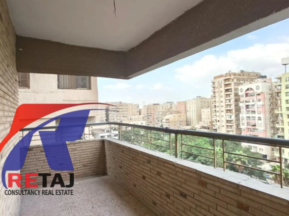 Opportunity to own an apartment in the Sixth District with a garden view at an exceptional price