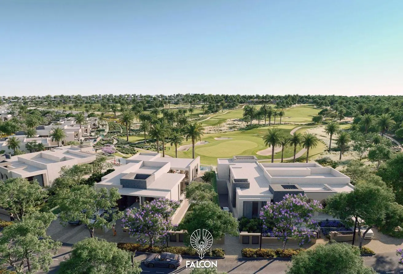 فيلا فخمه كالقصر 714متر بتقسيمه ذكيه فيو مفتوحGolf
