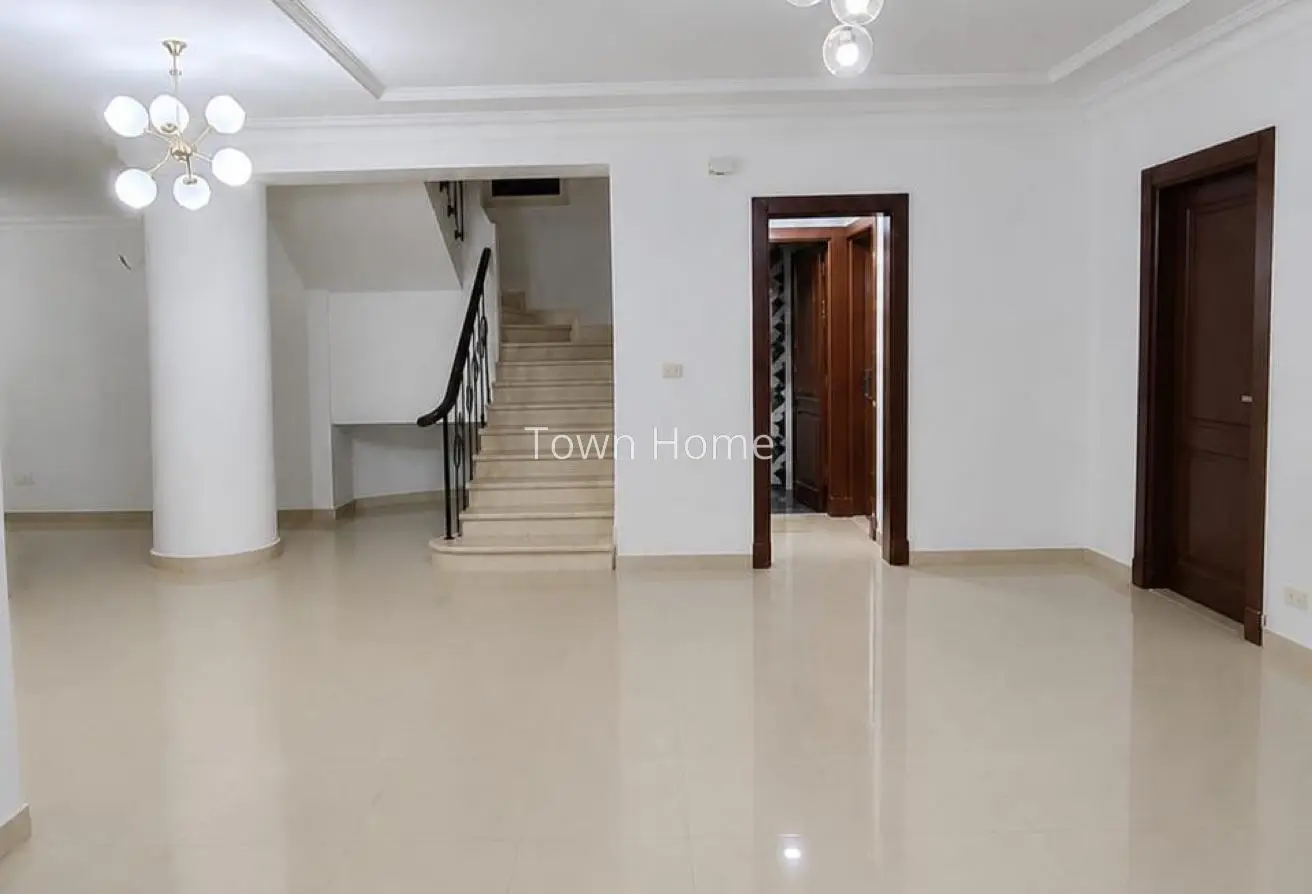Distinctive duplex for rent in Acacia, opposite Al Rehab City