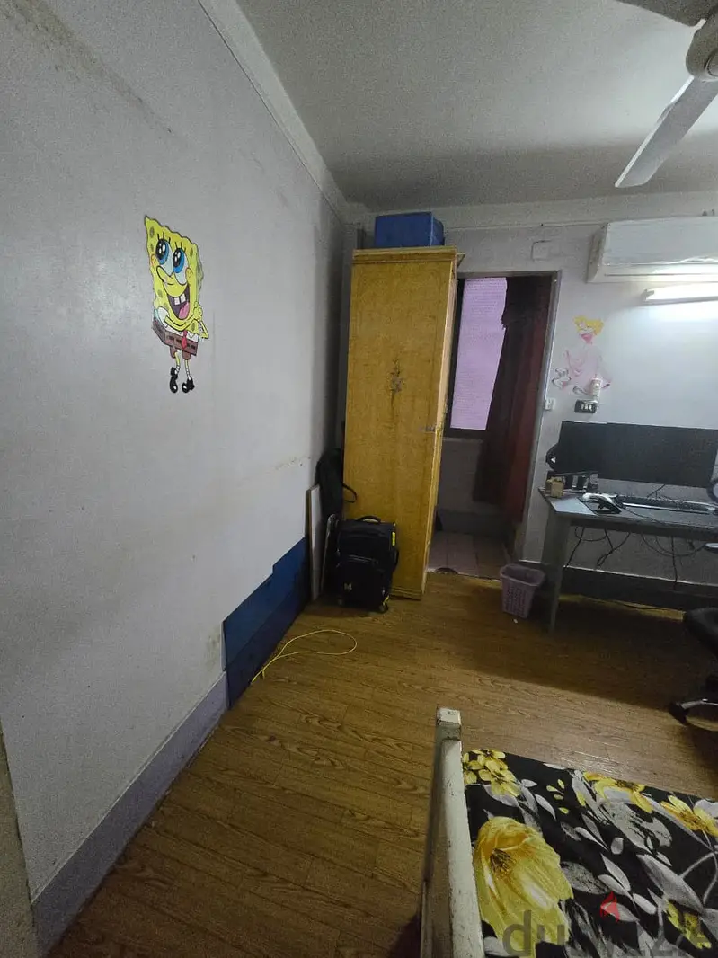 110m² apartment in a quiet neighborhood next to Saint Teresa metro station, directly from the owner