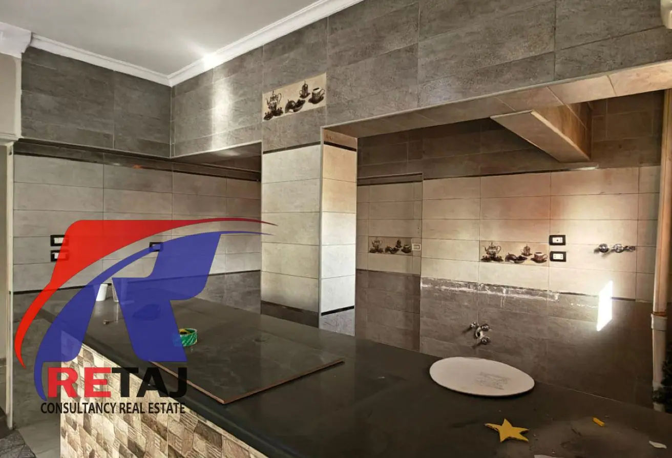Apartment for rent at an exceptional price overlooking Abbas El Akkad Street