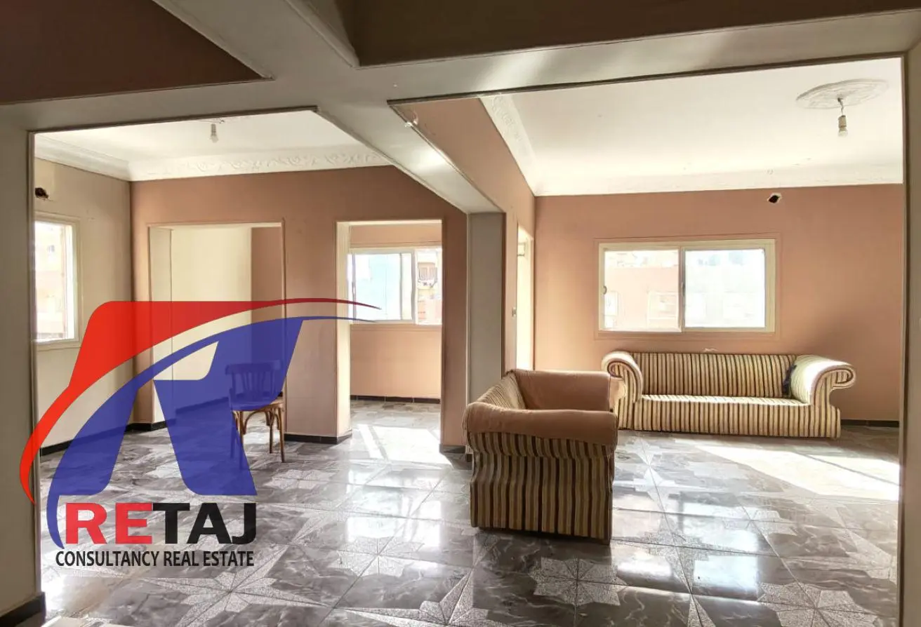 Apartment for rent at an exceptional price overlooking Abbas El Akkad Street