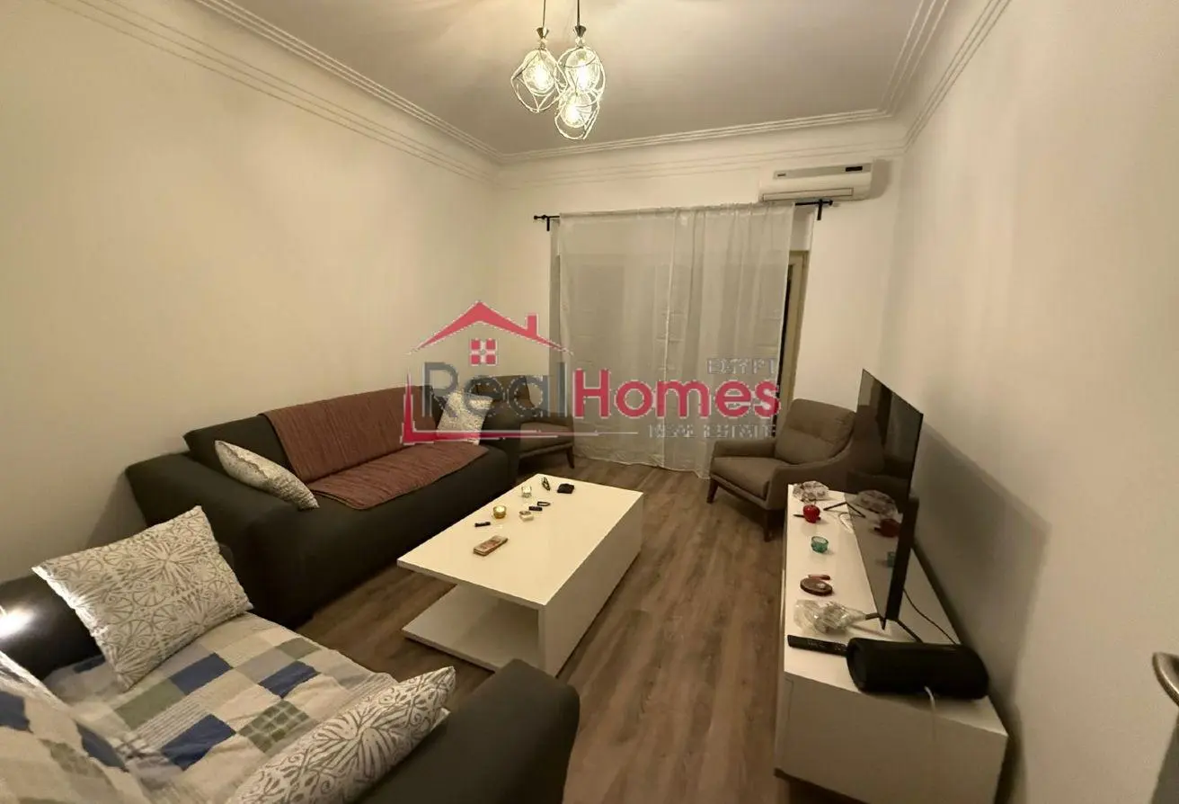 4 Cozy 3 bedroom apartment for rent in Agouza