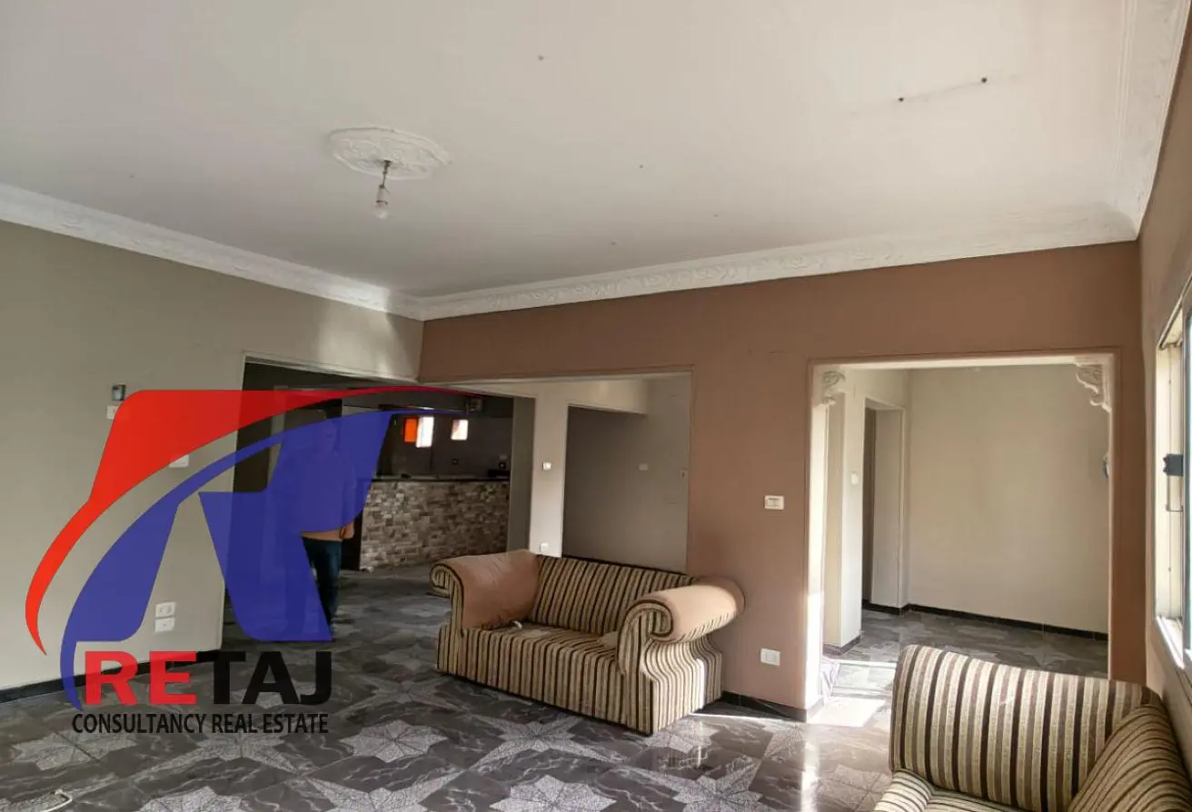Apartment for rent at an exceptional price overlooking Abbas El Akkad Street