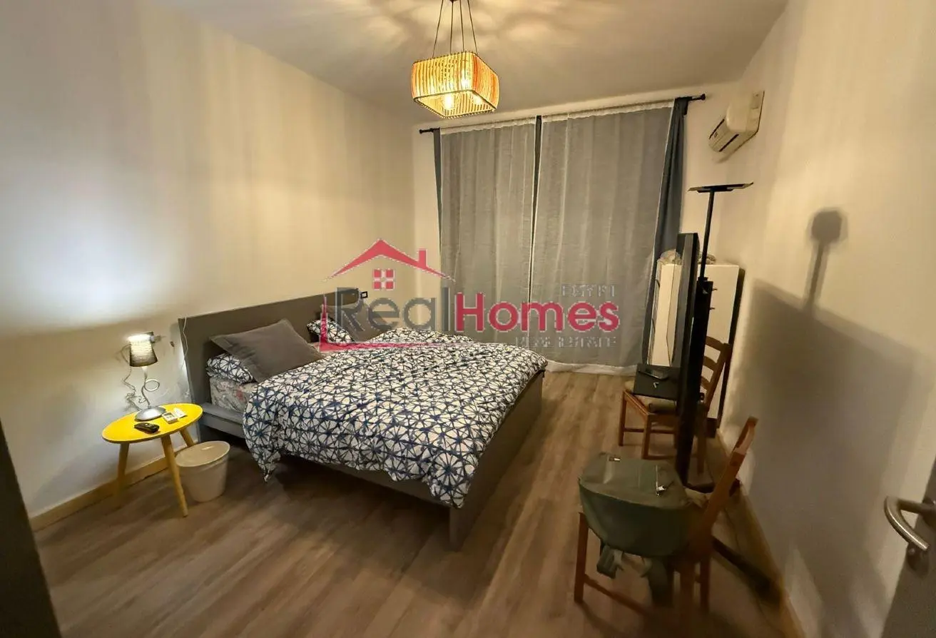 5 Cozy 3 bedroom apartment for rent in Agouza