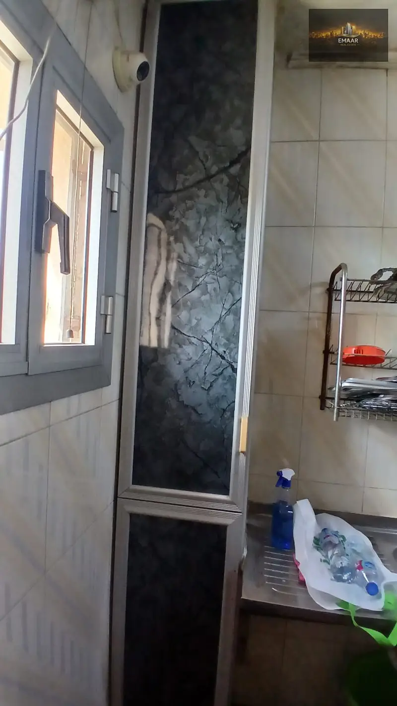 شقه للبيع عمارات مصر للتعمير شيراتون المطار ١٢٠ متر شارع رئيسي بتطل علي حديقه كبيره