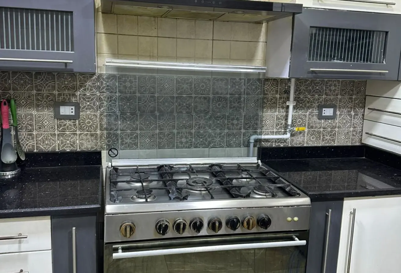 Furnished Golden Square apartment for rent, fully air-conditioned