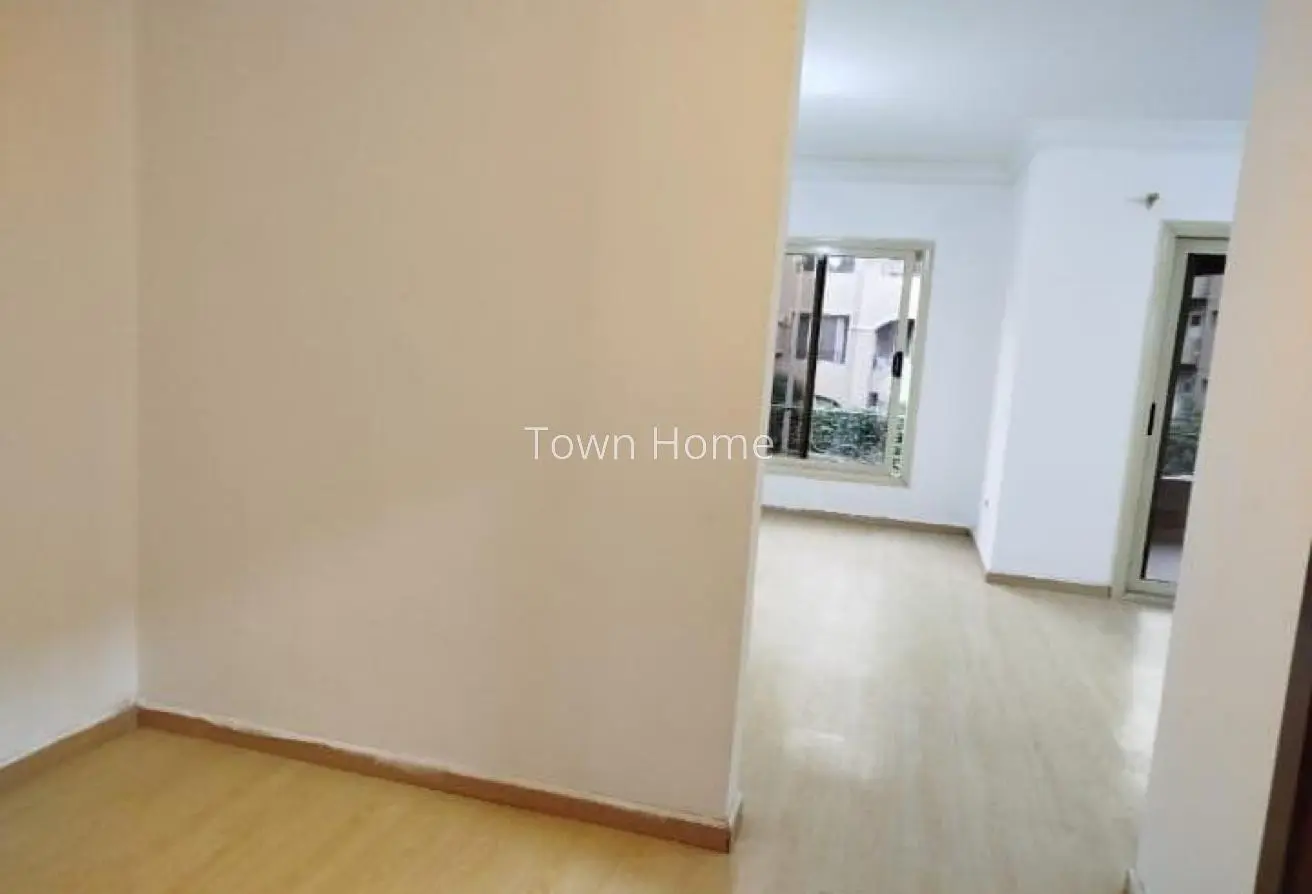 Distinctive duplex for rent in Acacia, opposite Al Rehab City