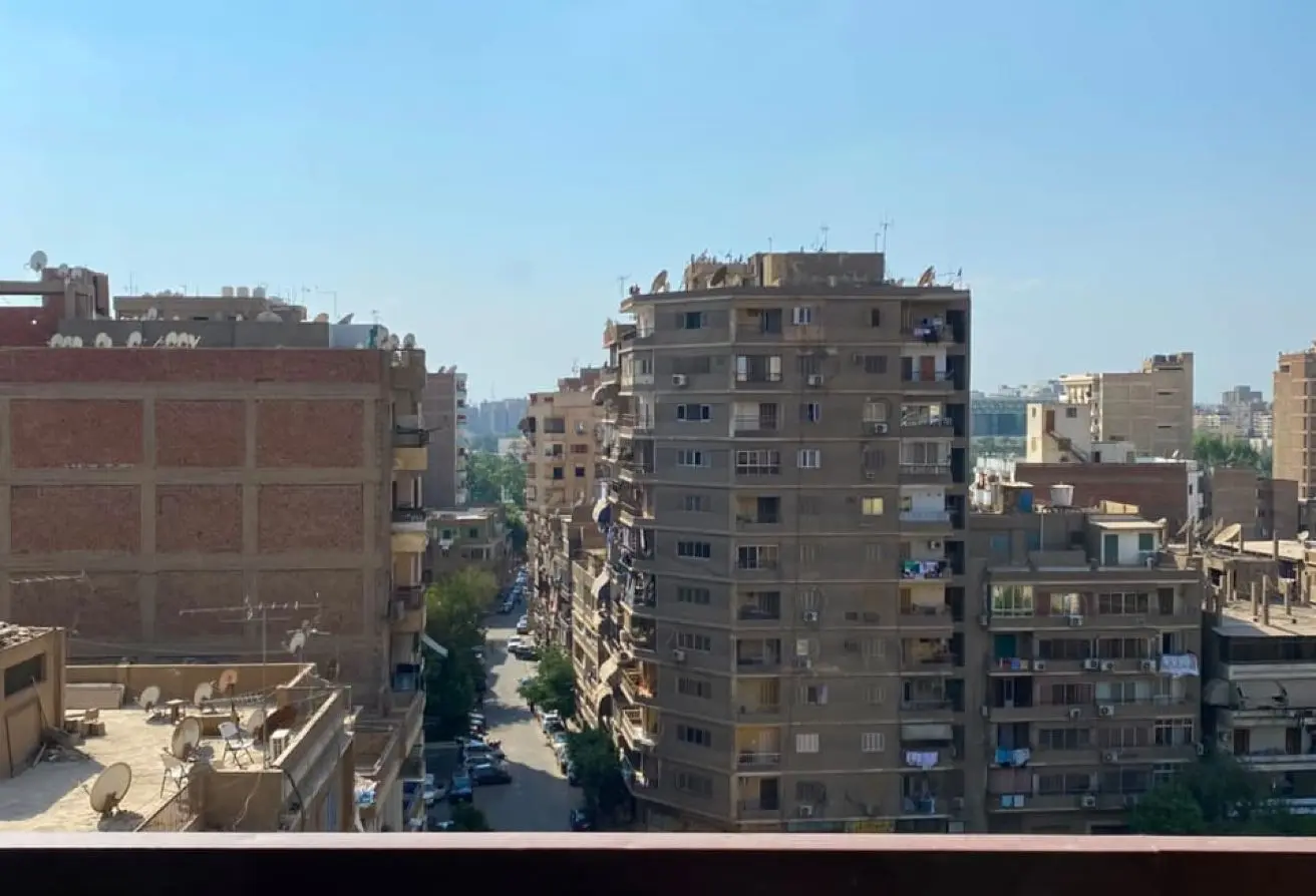 شقه 200 متر للايجار ميدان بن سندر