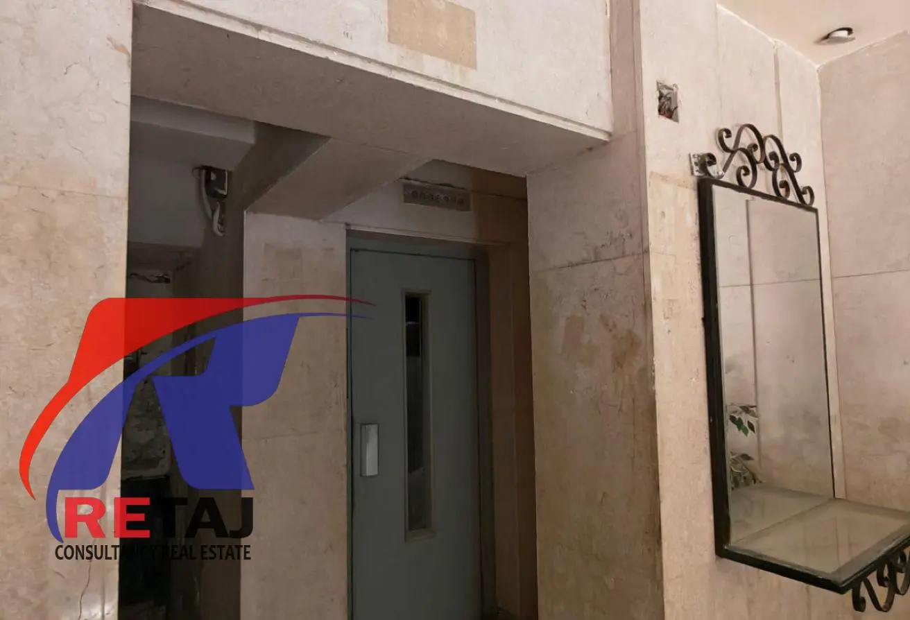 Apartment for rent at an exceptional price overlooking Abbas El Akkad Street